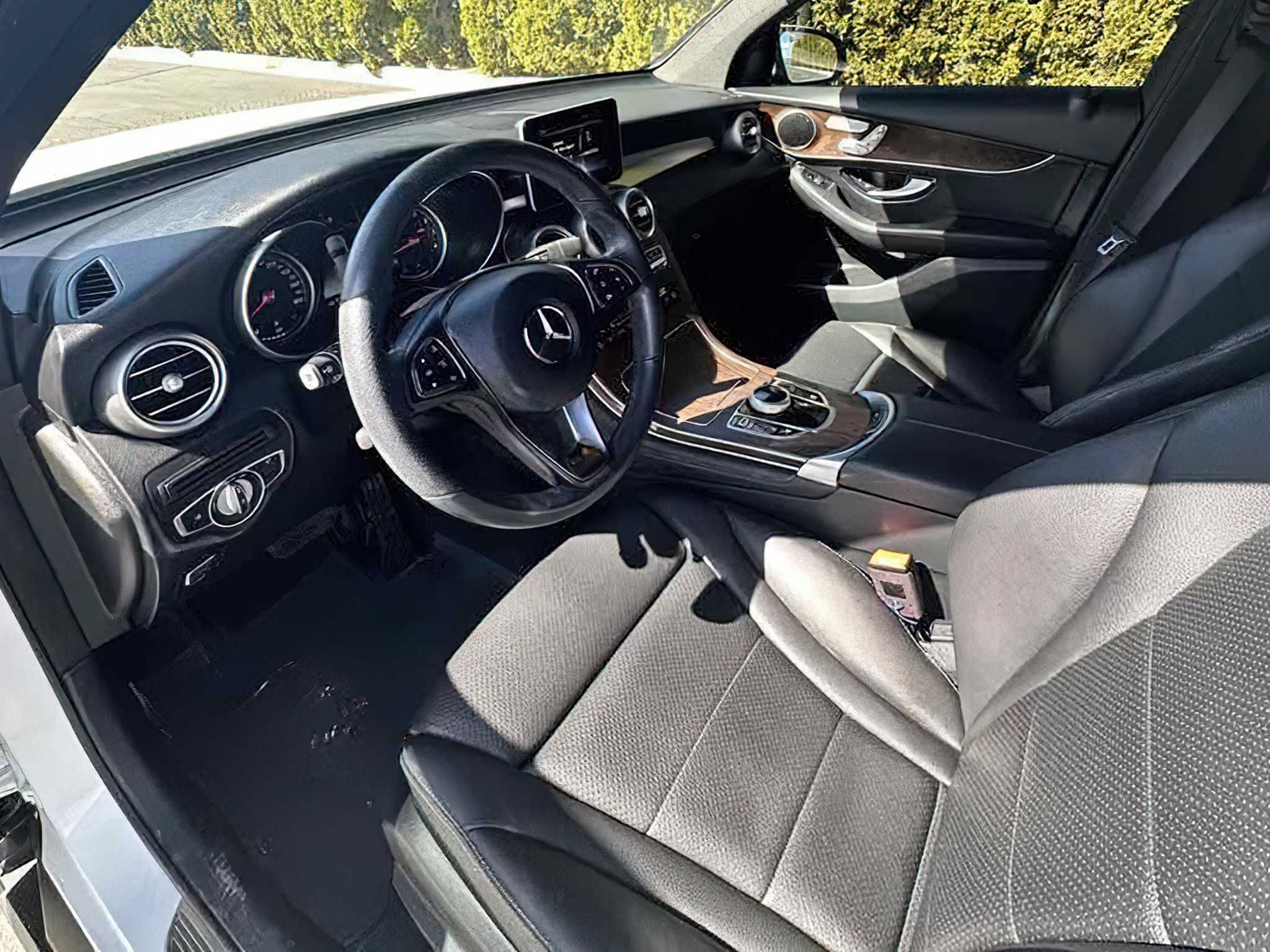 Mercedes-Benz GLC 300 2019