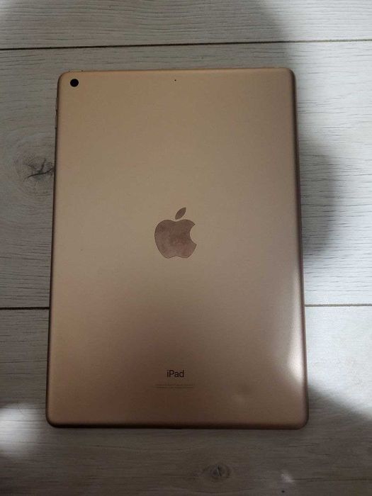 iPad 8th 128gb Space Gold 2020 року 10.2 WIFI