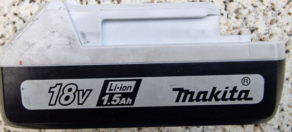 Makita, bateria + carregador