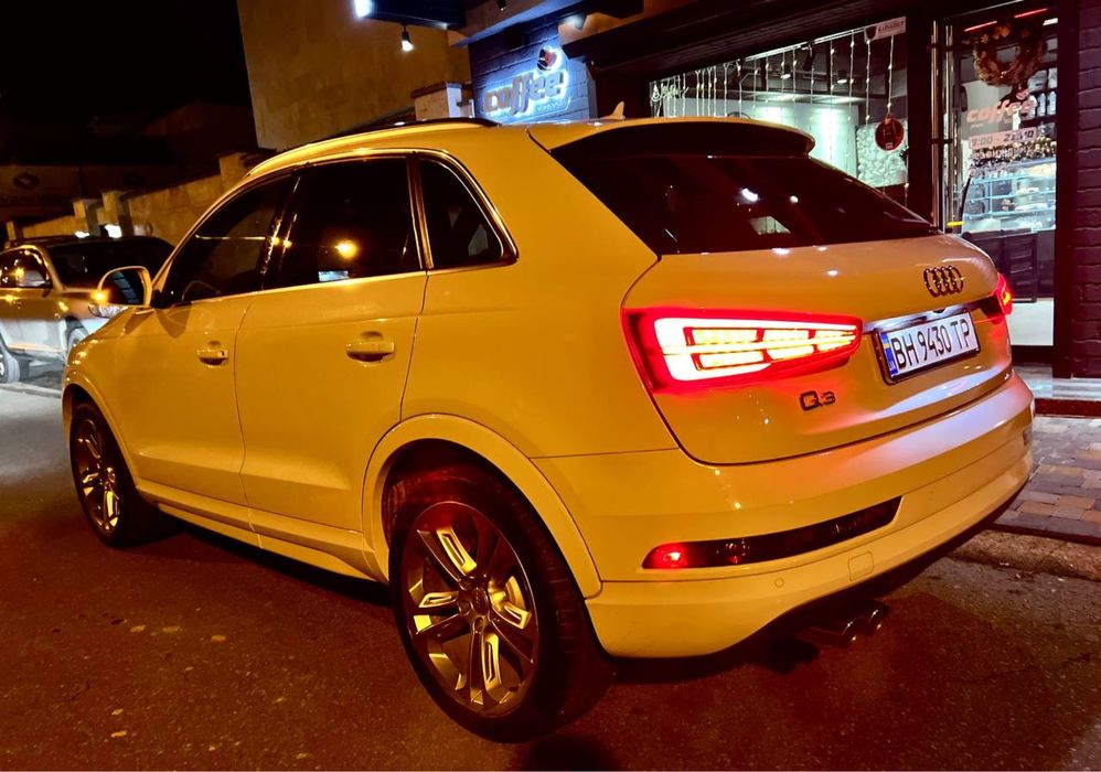 Audi Q3 2.0 tfsi белая 2015