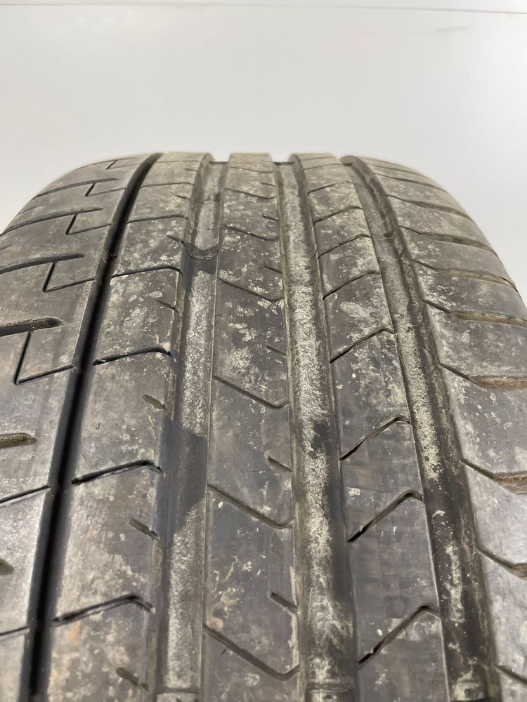 255/40R22 103V Pirelli P Zero PZ4 J