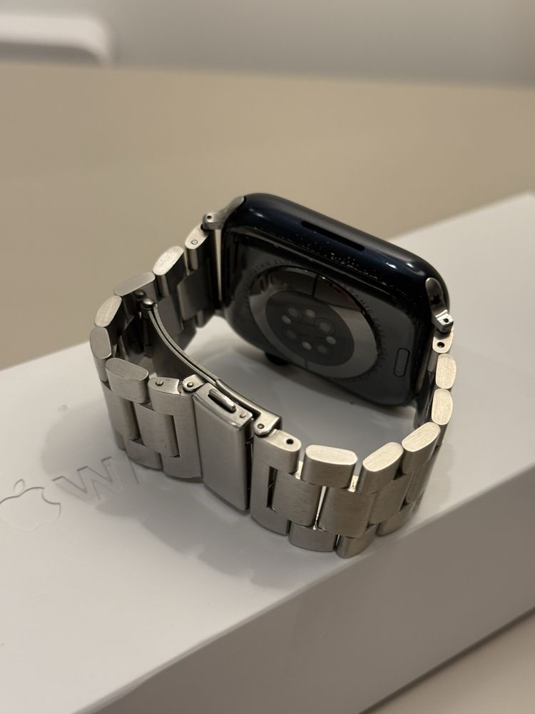 Apple Watch series 7 45mm Nike edition