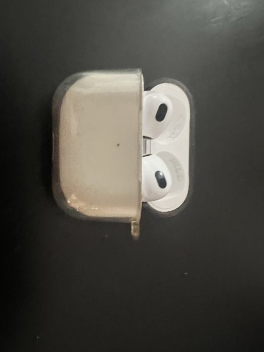 Airpods 3 com capa e powerbank magsafe