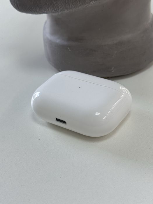 Оригінальні навушники Apple Airpods Pro із США