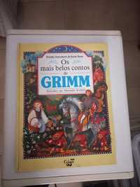 Livro Os Mais Belos Contos de Grimm