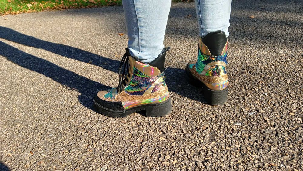 Botki z cekinami, jedyne i niepowtarzalne! Idealne na jesień