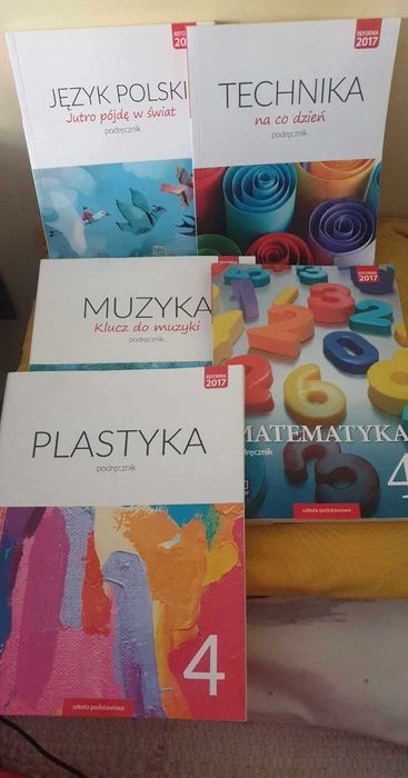 Podręczniki szkoła podstawowa kl.4 szt.5