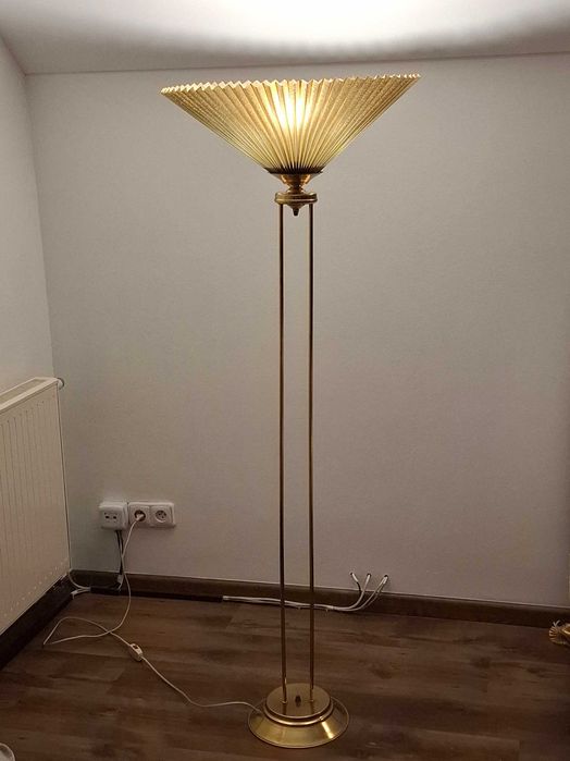 lampa podłogowa, stojąca torch, żółty metal, ciężka, styl lata 50te