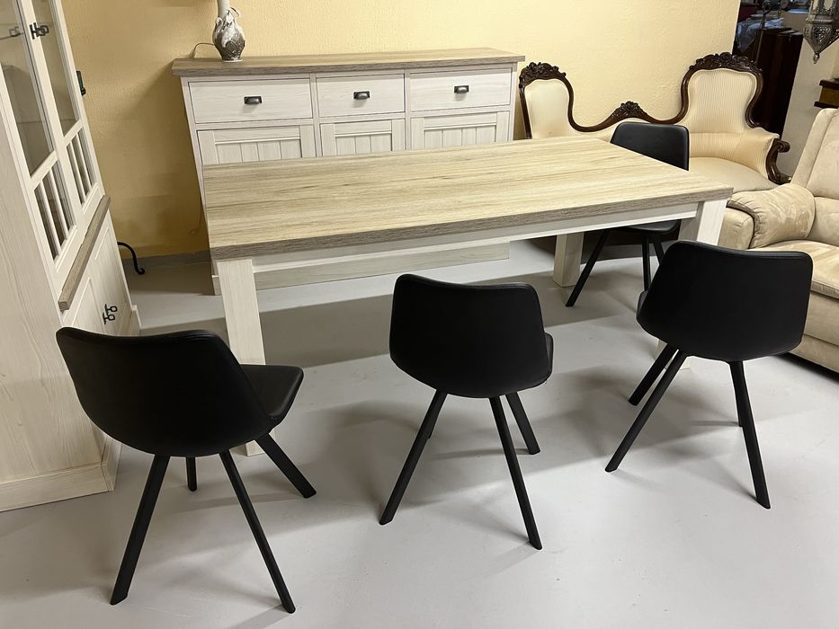 Nowoczesna jadalnia jak nowa