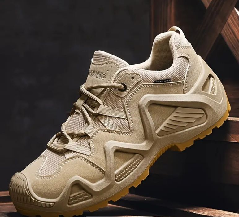 Тактические кроссовки