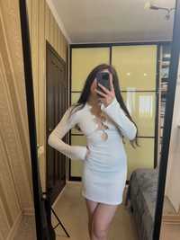 Біла сукня (нова)