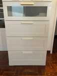 Comoda 4 gavetas BRIMNES