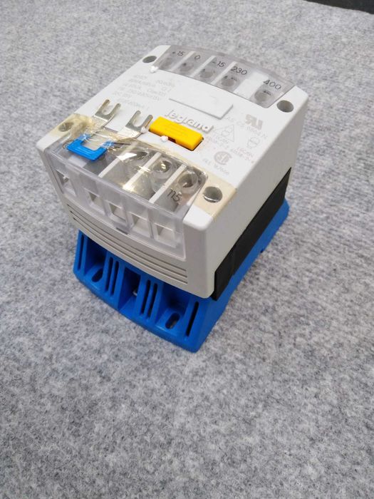 Transformador monofásico 230/400 - 115V  40VA