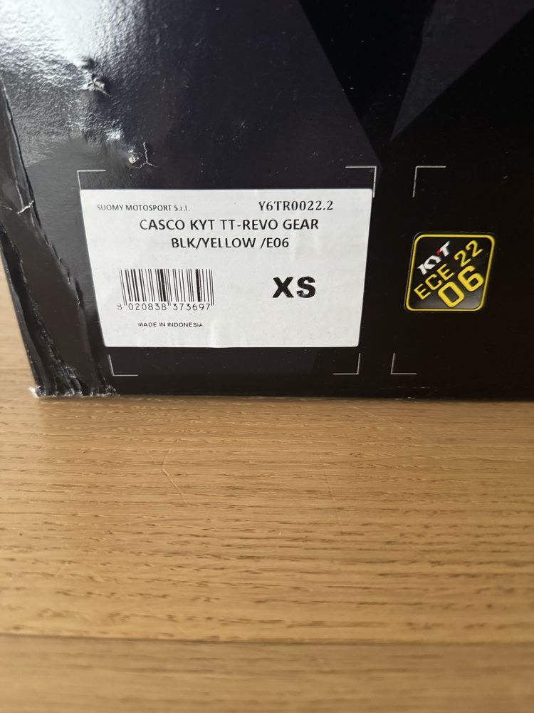 Kask motocyklowy XS / dla dziecka NOWY KYT TT-Revo Gear
