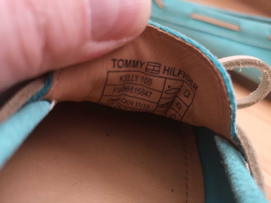 Tommy Hilfiger damskie zamszowe mokasyny rozm 36