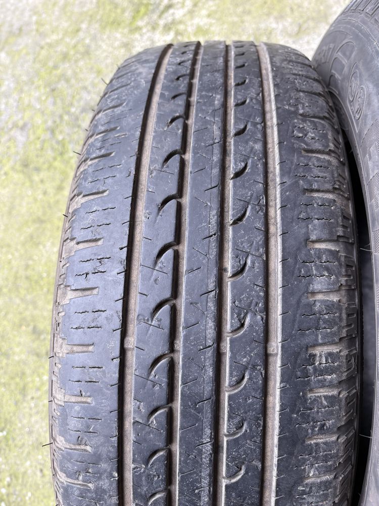 Good Year Efficientgrip SUV 4x4 225/65 R17