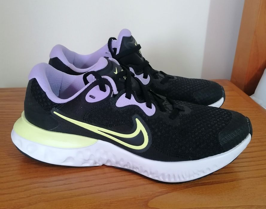 Sapatilhas NIKE Renew Run 38.5 (Como NOVAS)