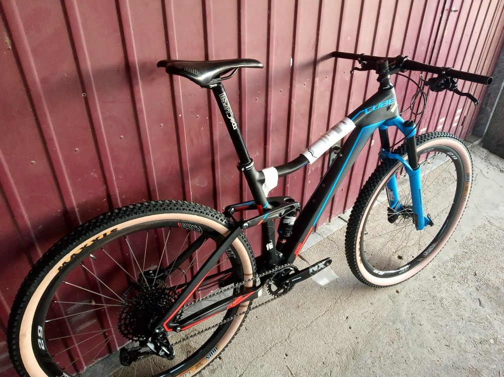 Bicicleta Carbono Cube Stereo HPC SLT 29 Nova Rodas Carbono