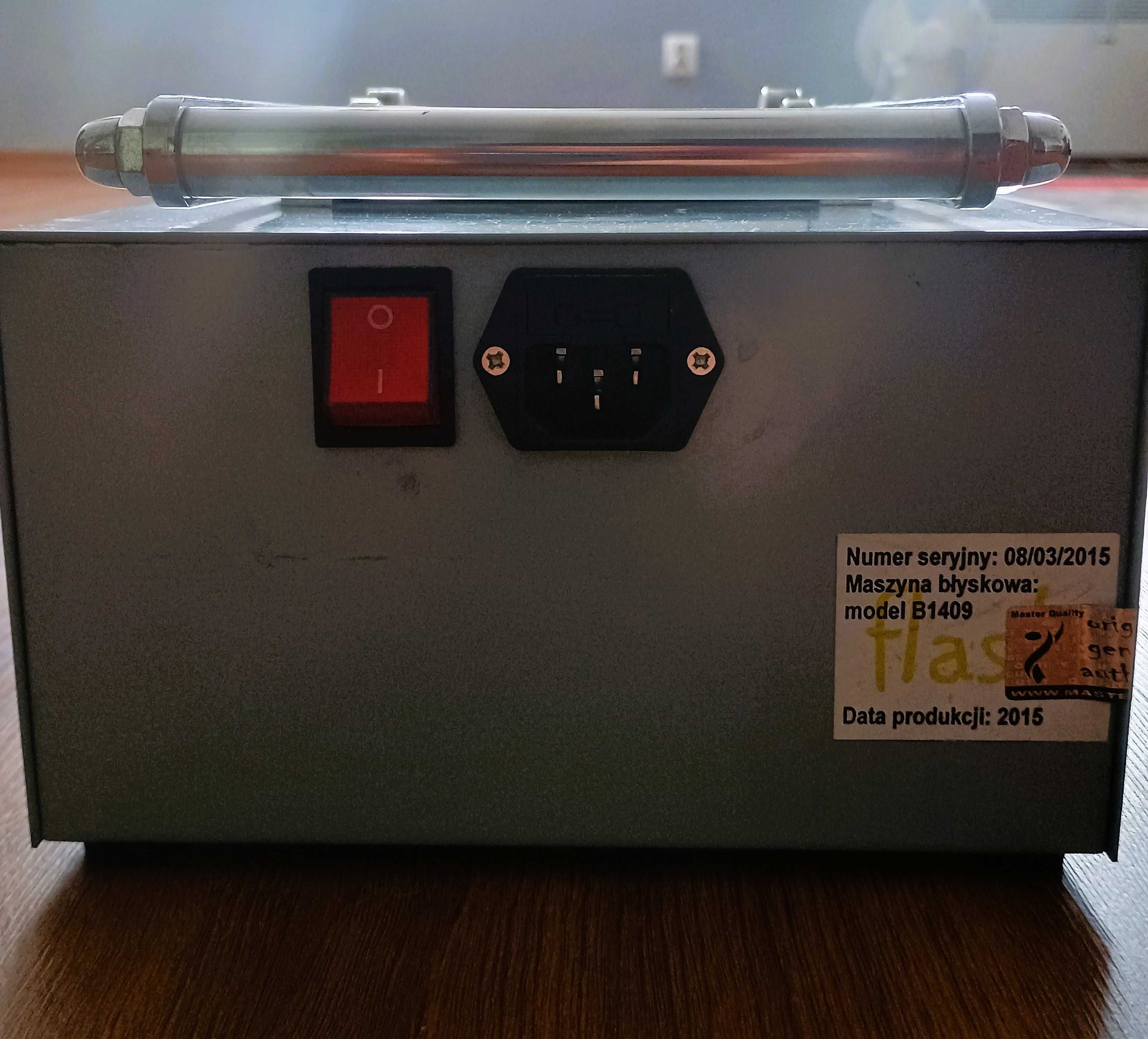 Wagraf Flash MQ B1409. Urządzenie do produkcji pieczątek itp.