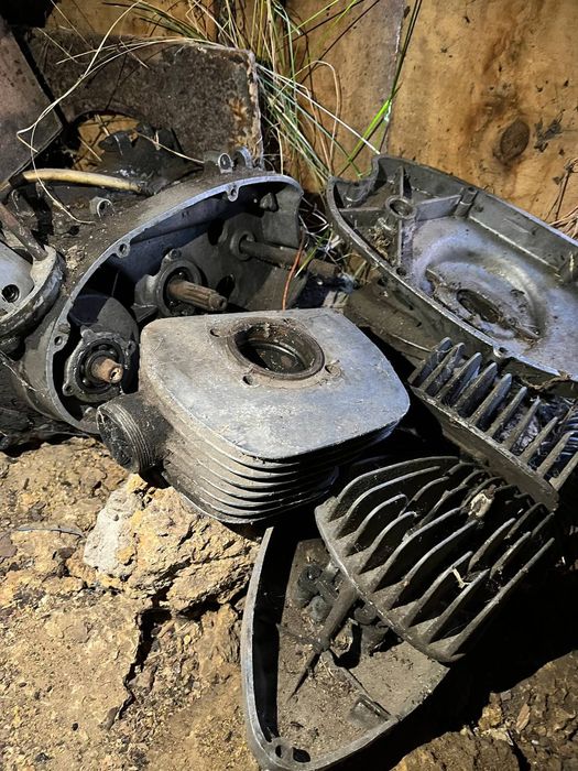 Двигун іж Юпітер 3 в розібраному стані