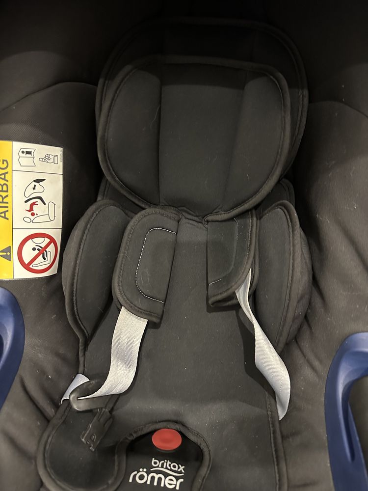 Fotelik Britax Romer Baby Safe 2 I-size + baza