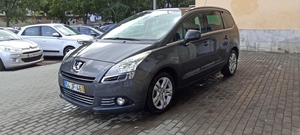 Peugeot 5008 apenas 160000kms