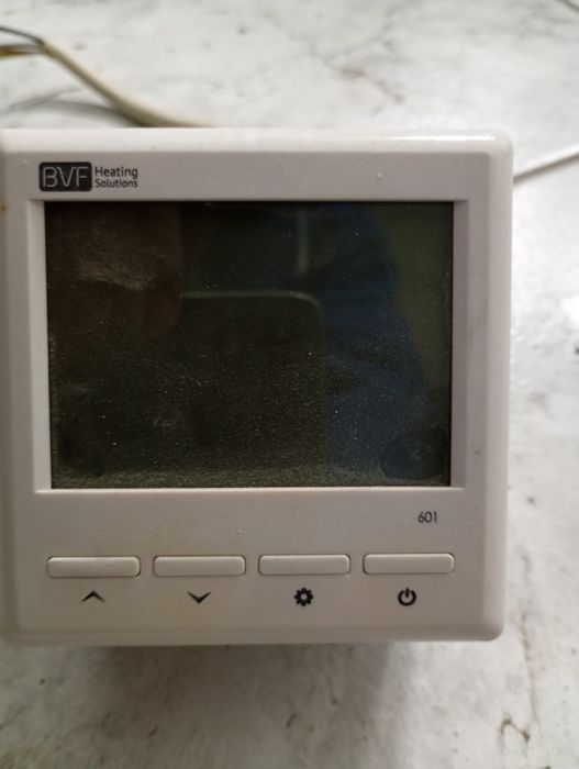 Grzejniki elektryczne z termostatem