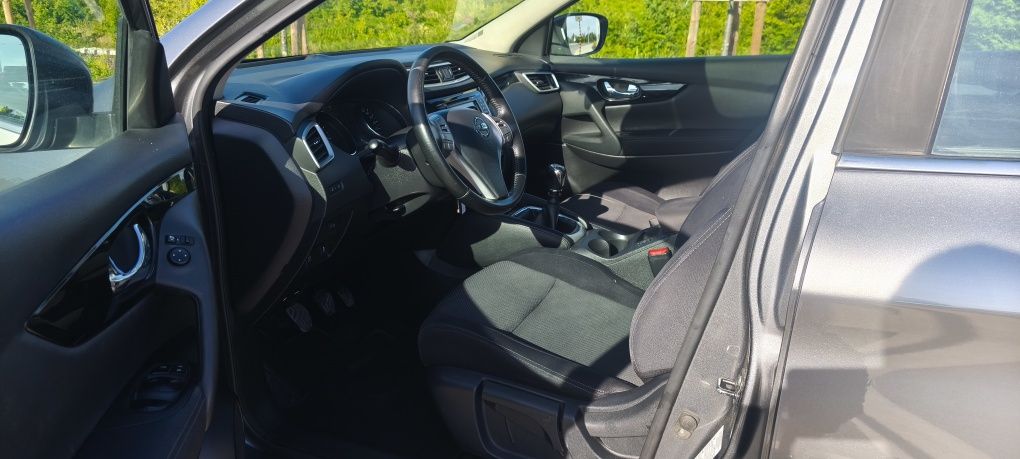 Nissan Qashqai N-Connecta 1.2 Dig-T