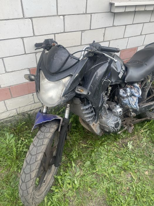 Мото ліфанкп200 на ходу
