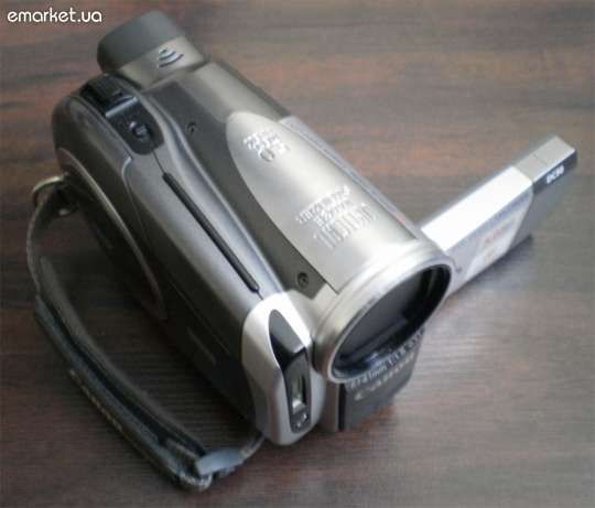 Canon DC50 на базе DIGIC DV II