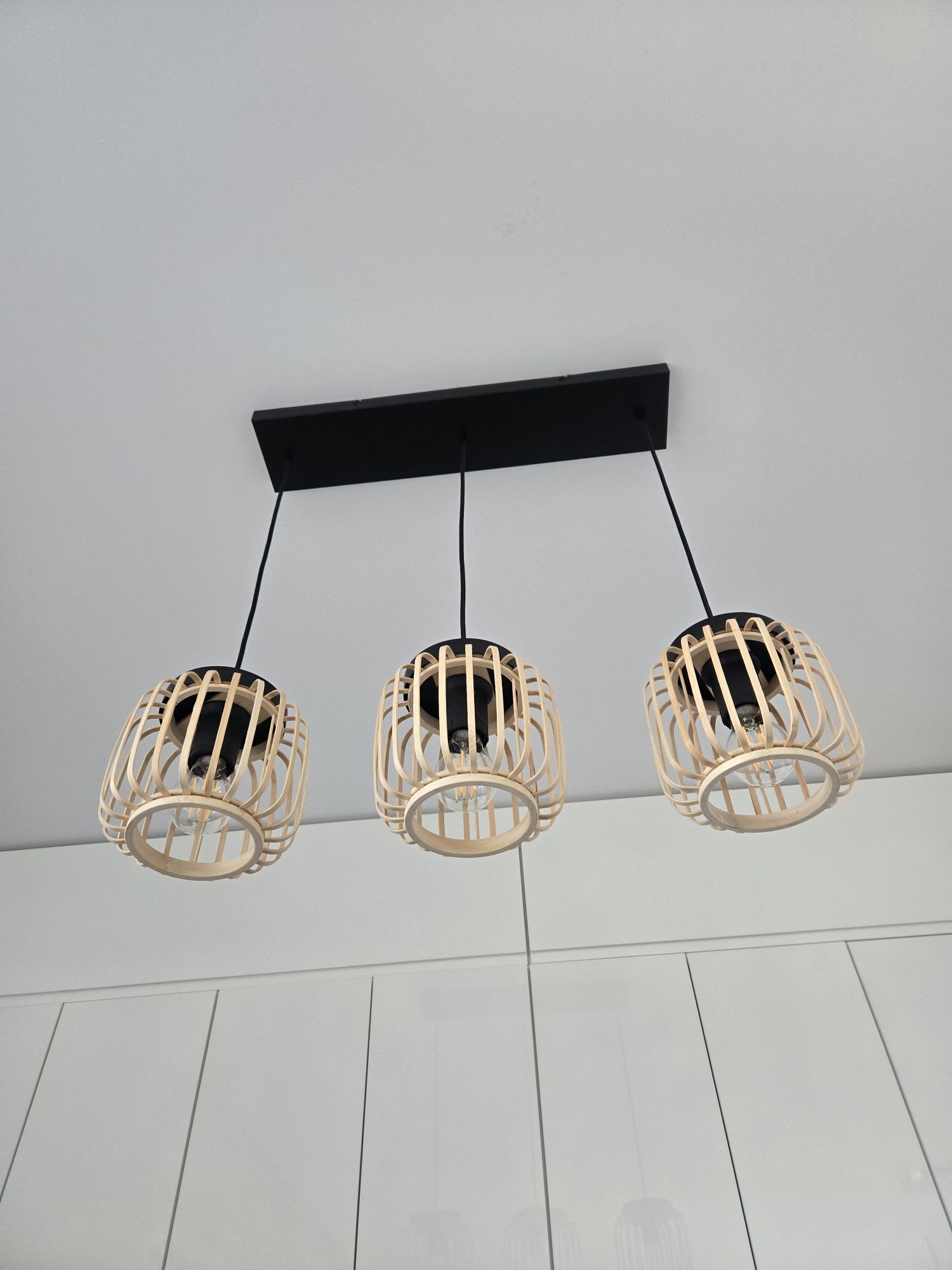 Lampa wisząca pecan czarno- beżowa