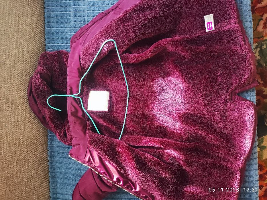 Дитяча зимова куртка для дівчинки