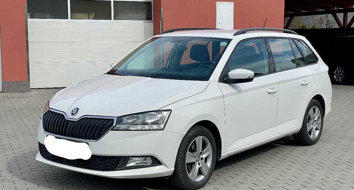 Wynajem bez bik, wynajem bez krd - Škoda Fabia Kombi 2021R, 1.0 TFSI