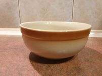 Miska  MIROSTOWICE,  szer,  13,5  cm