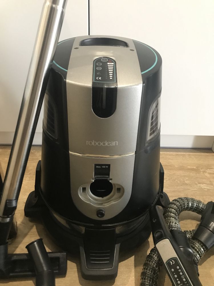 Roboclean odkurzacz czyszcząco-piorący, + GRATIS mini trzepaczką