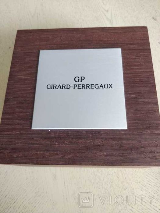 Girard-Perregaux Richeville Large Date Moon-Phases 18K Rose Gold.