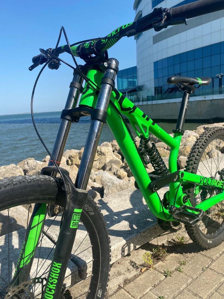 Scott voltage fr720