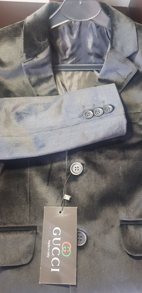 Велюровый пиджак Gucci на мальчика