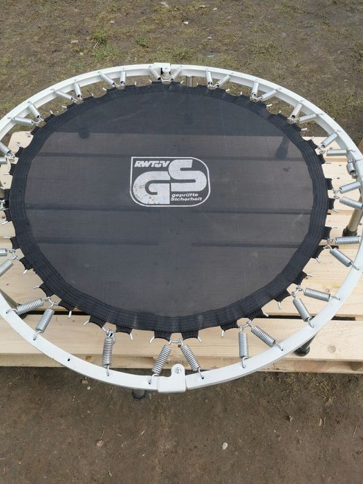 Sprzedam trampolinę niską