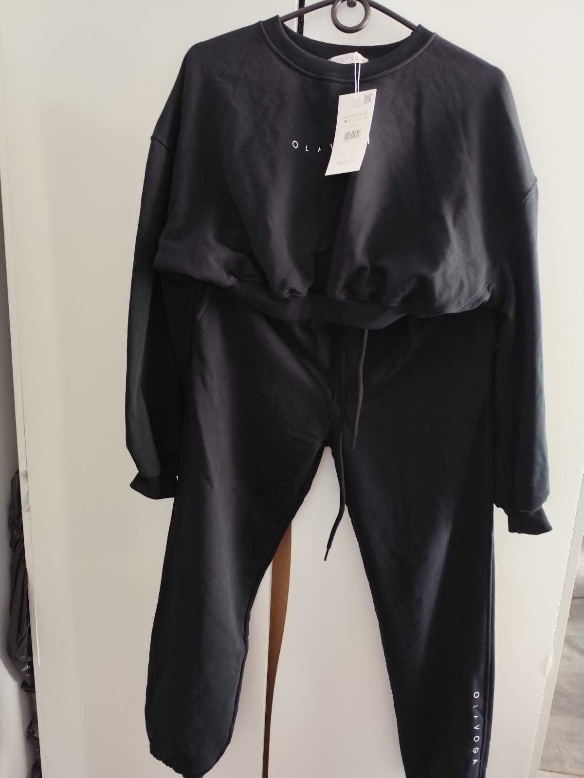 Czarny dres welurowy olavoga
