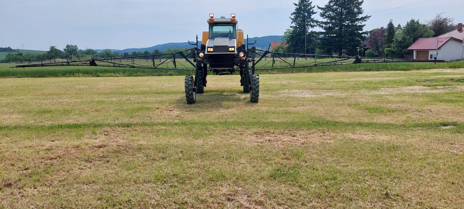 Opryskiwacz samojezdny spra coupe 4640 Hardi agco Nawigacja