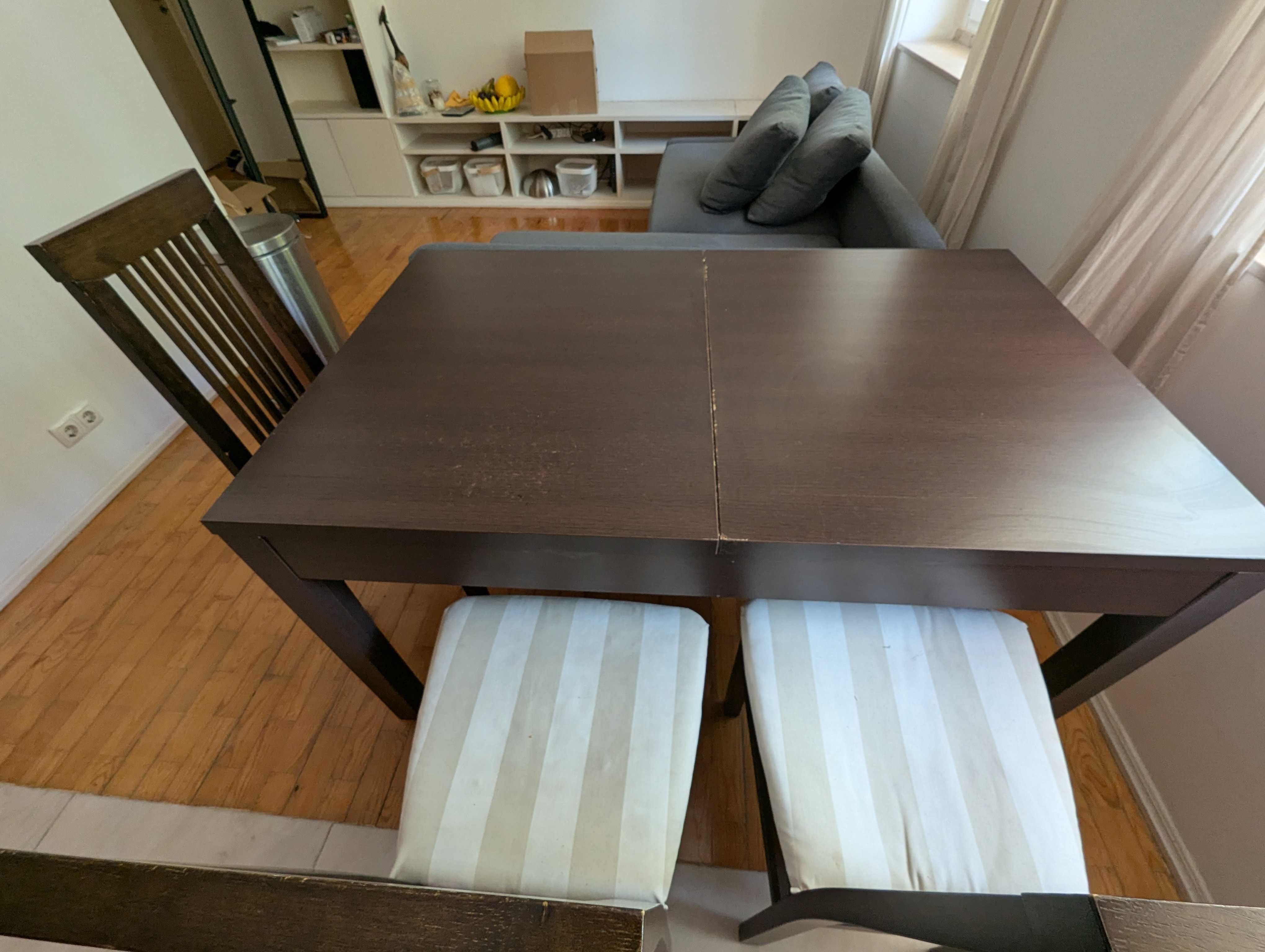 Mesa de jantar + 3 cadeiras