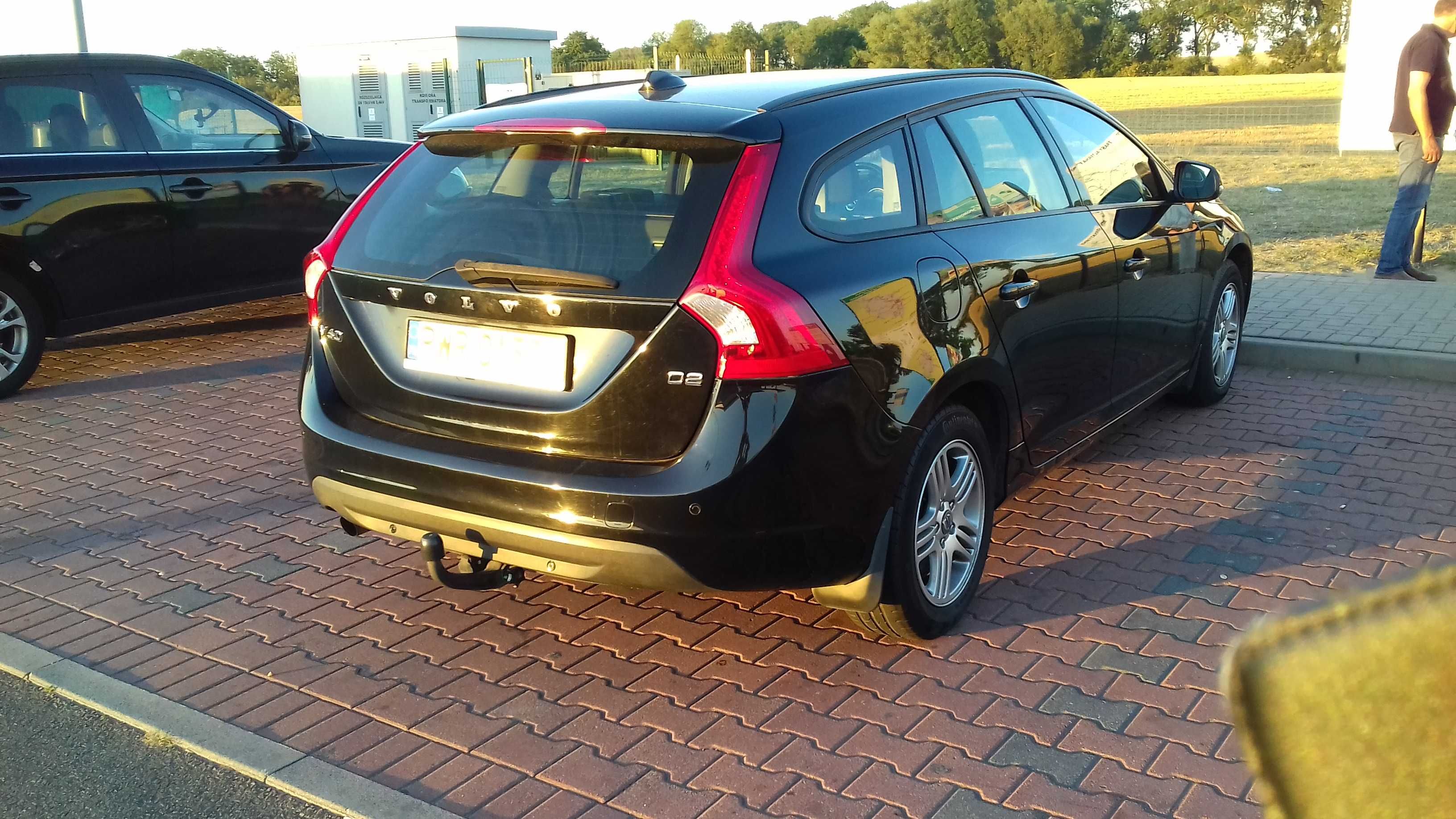 Volvo V60 1,6 D2 diesel 2012 r.Hak i bagażnik wpisany w dow.rejestr.
