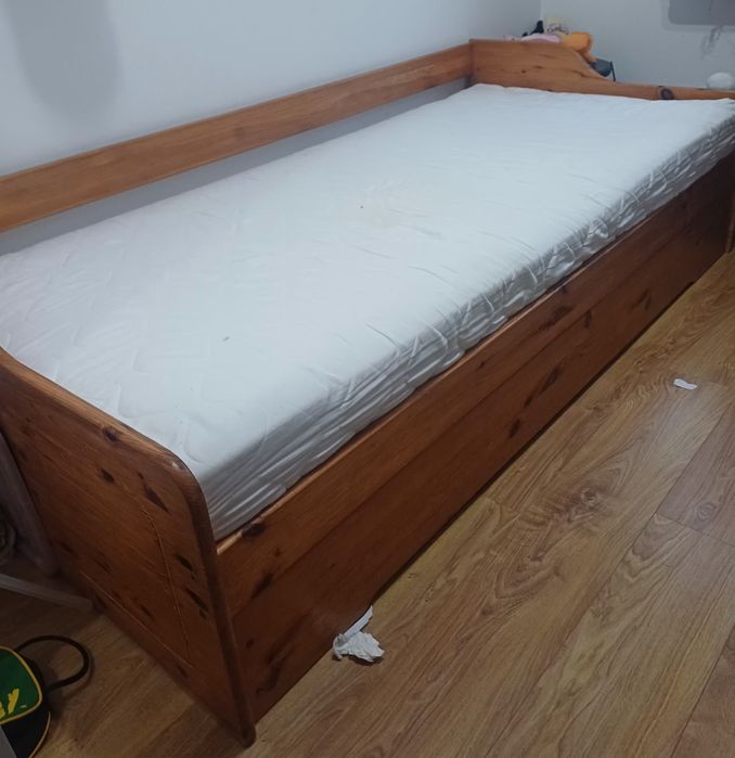 Łóżko bez materaca 200x90