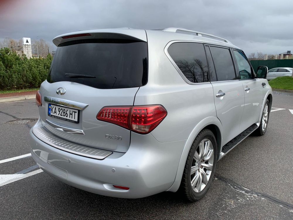 Продам машину INFINITI QX80