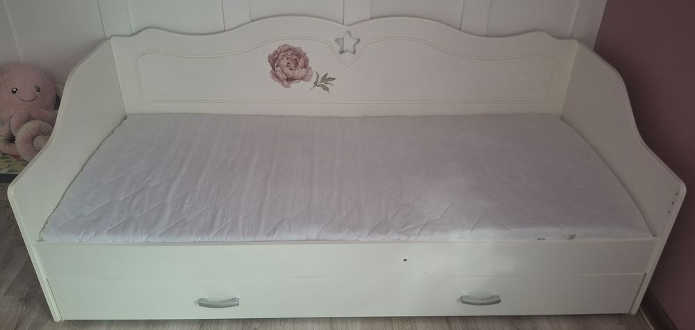 Biale Łóżko z szufladą
