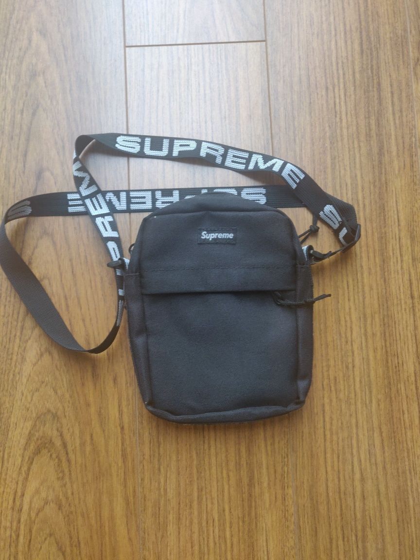 Bolsa da Supreme