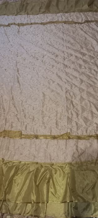 Покривало жакардове двоспальне з подушками.Нове