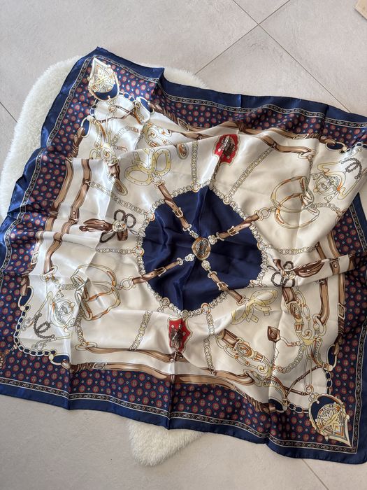 Nowa stylowa apaszka / chusta