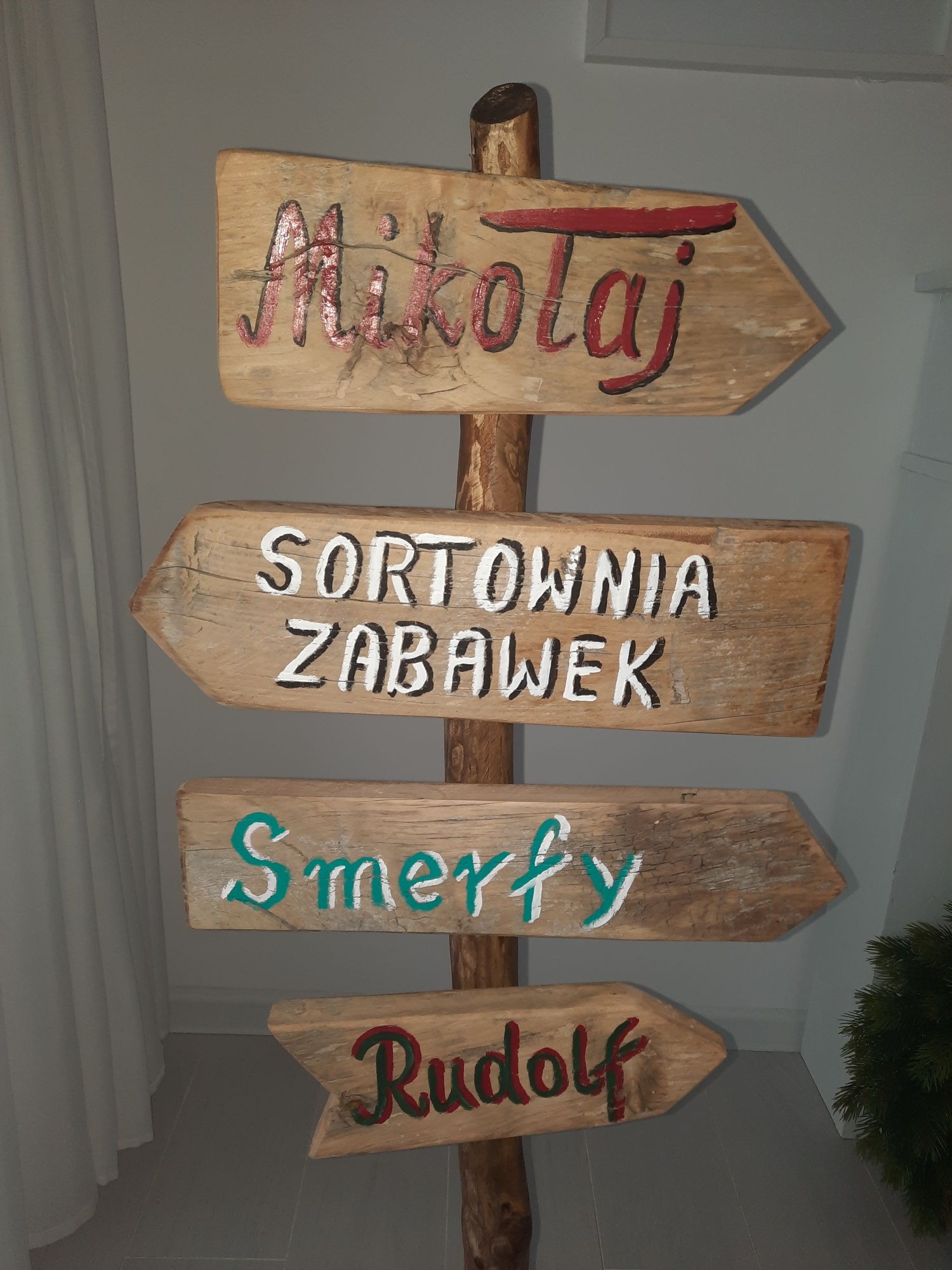 Drogowskaz świąteczny drewniany 120 cm